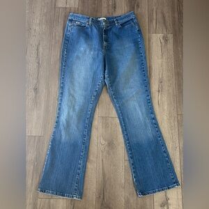 Lee Women's Relaxed Fit Bootcut  Jeans 16L